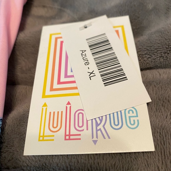 NWT Lularoe Azure size XL - Picture 3 of 5